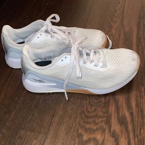 Women’s Reebok Nanos